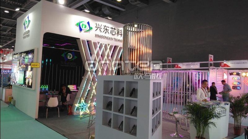 揭秘灯箱批发价格背后的秘密